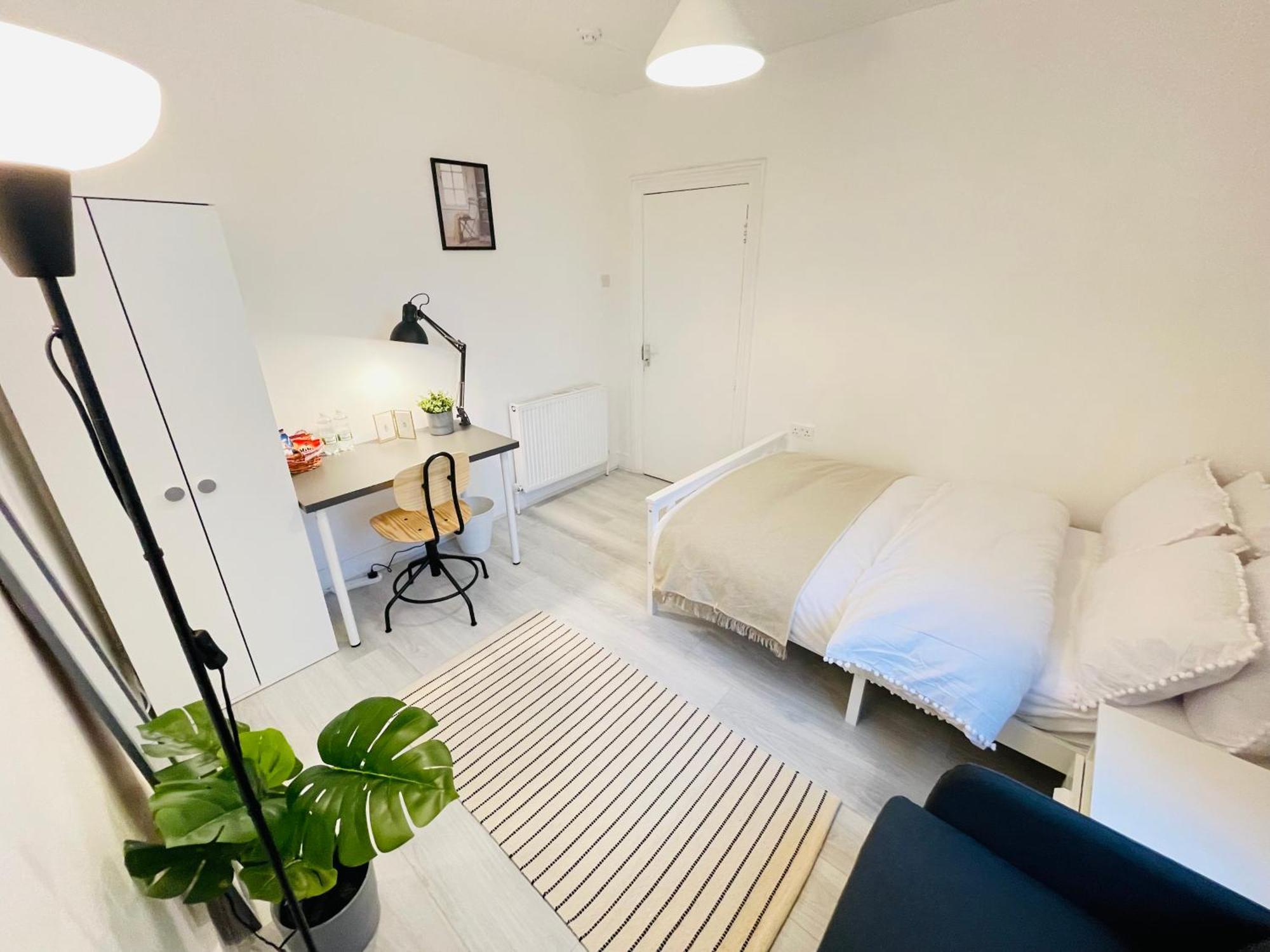 Leytonstone House - Sleepylodge Pensión *